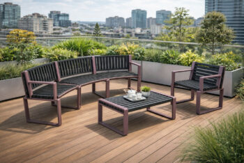 Aménagement avec mobilier - matériaux recyclés 